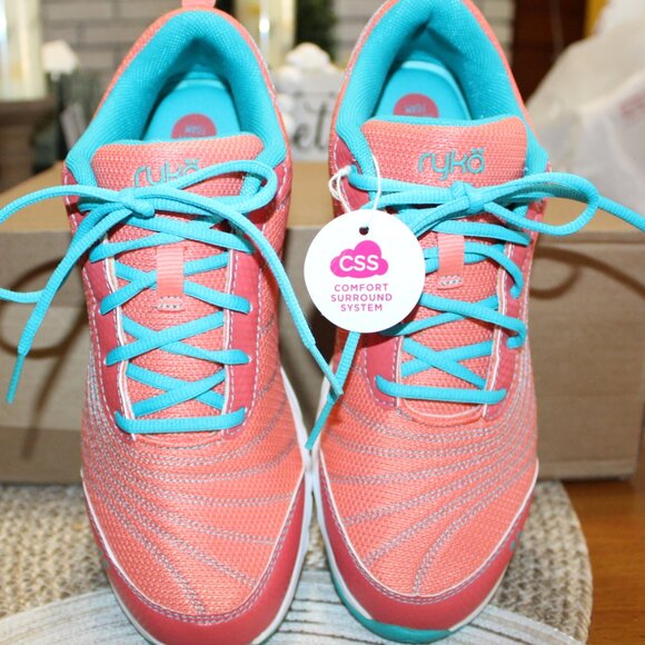 NWT Women's Ryka Comfort surround system shoes size 9 1/2 WIDE, NICE!! - Picture 1 of 12
